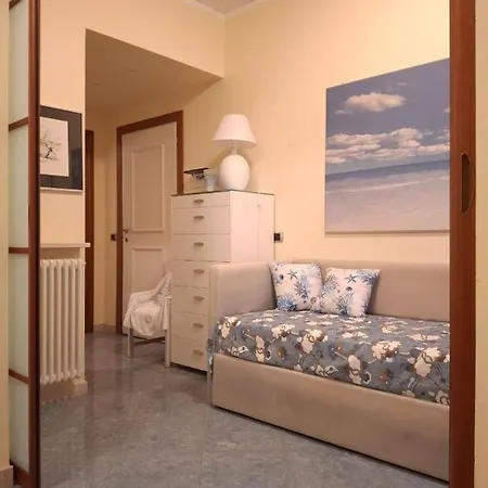 Apartment Monolocale Nuovissimo, *