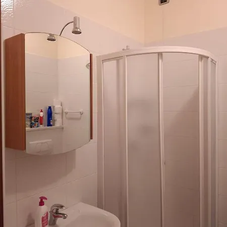 Monolocale Nuovissimo, Appartement Levanto