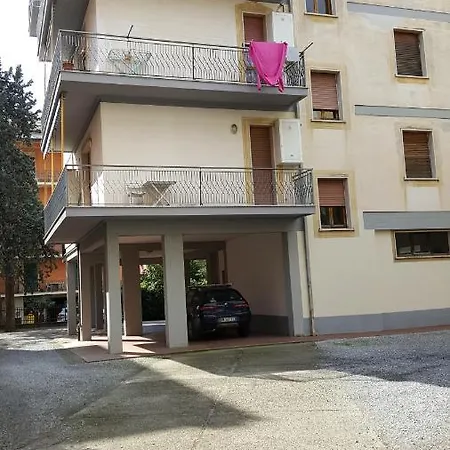 Monolocale Nuovissimo, Appartement