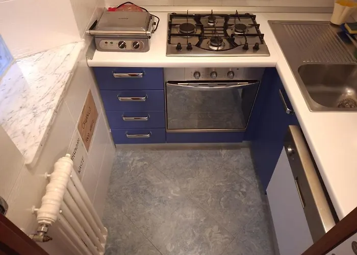 Monolocale Nuovissimo, Levanto