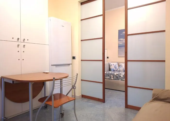 Monolocale Nuovissimo, *