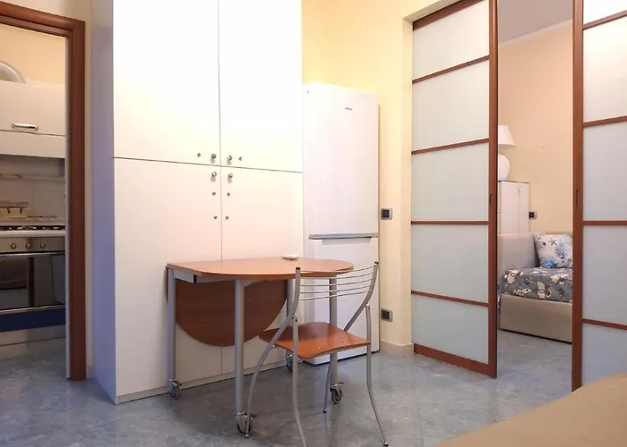 Monolocale Nuovissimo, Apartman